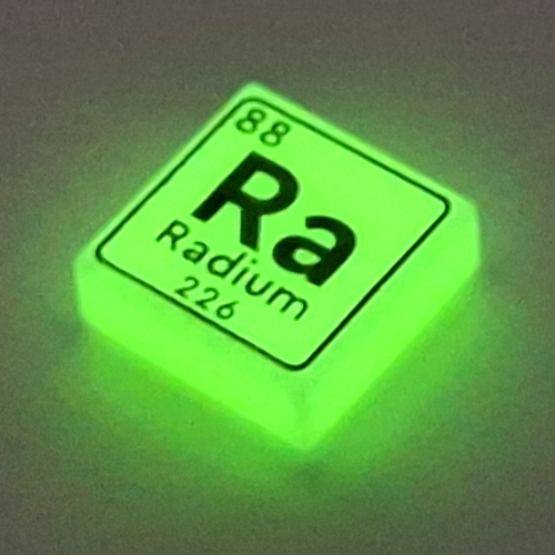 LEGO PART 3070bpr9899 Tile 1 x 1 with Element Radium, '88 Ra Radium 226 ...