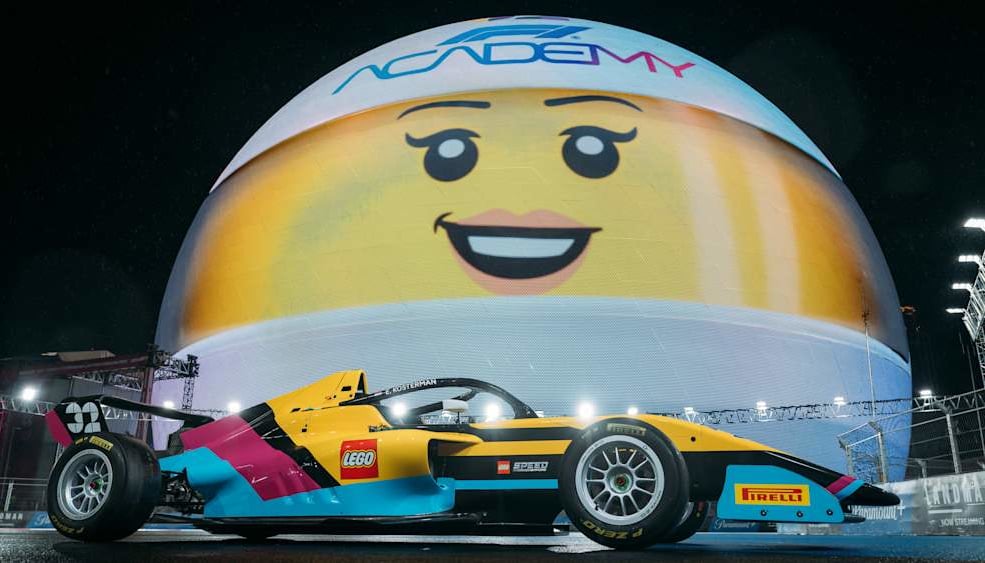 Review: 77258-1 - F1 ACADEMY LEGO Race Car | Rebrickable - Build
