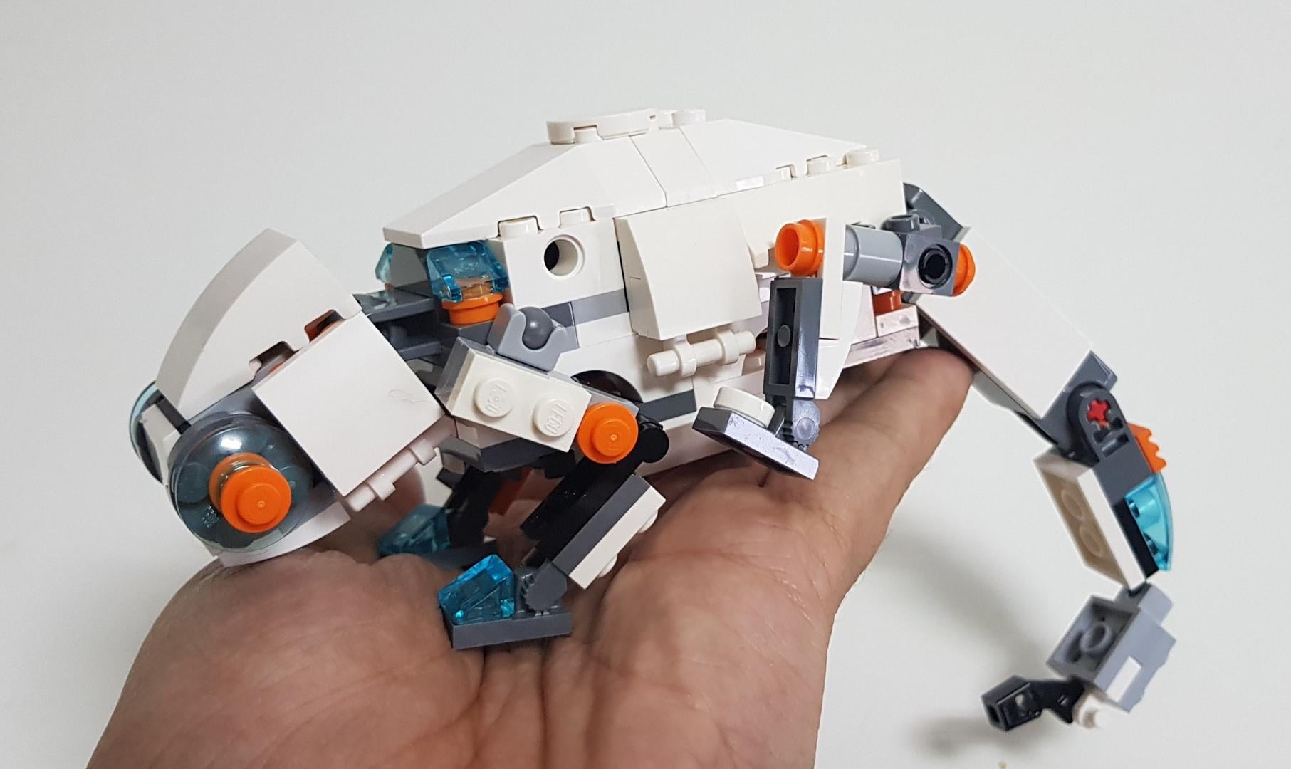 lego creator chameleon