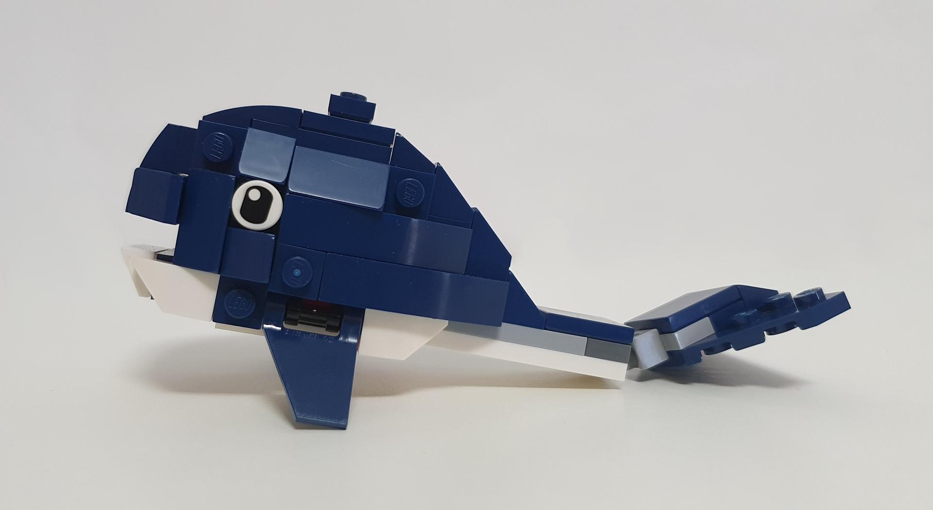 LEGO MOC Whale lego creator 31088 by Bricks Ideas