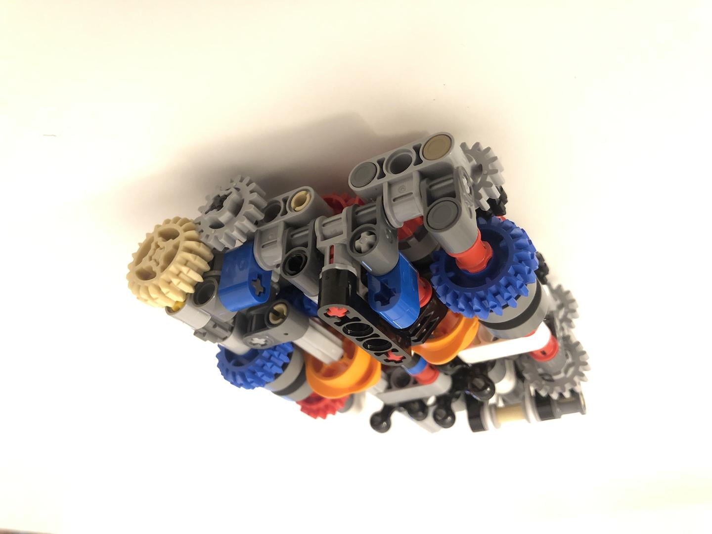 LEGO MOC Compact 8 Speed Sequential Gearbox by Anto Rebrickable