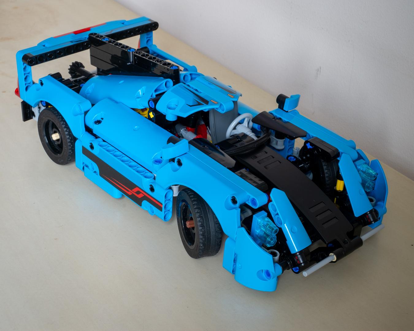 42098 c model - lemans racer by dyens creations | rebrickable