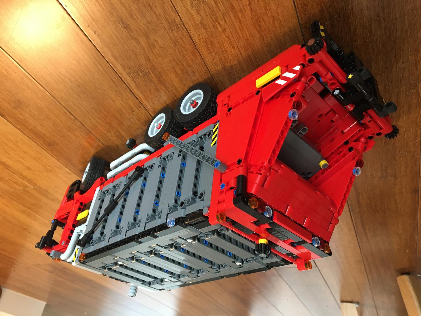 LEGO MOC 42098 C model Garbage Truck by Dyens Creations