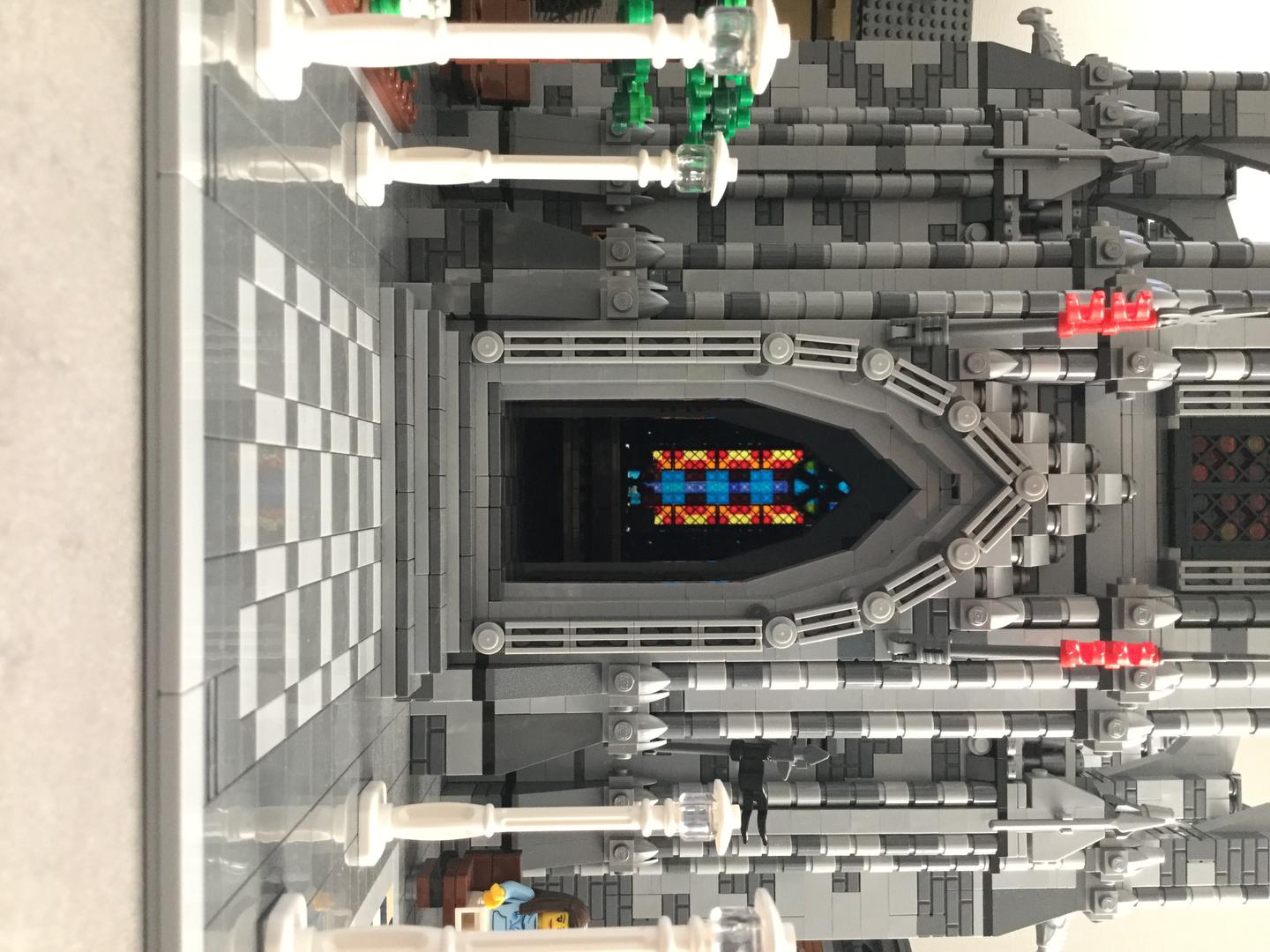 LEGO MOC Modular Cathedral by Das_Felixle | Rebrickable - Build with LEGO